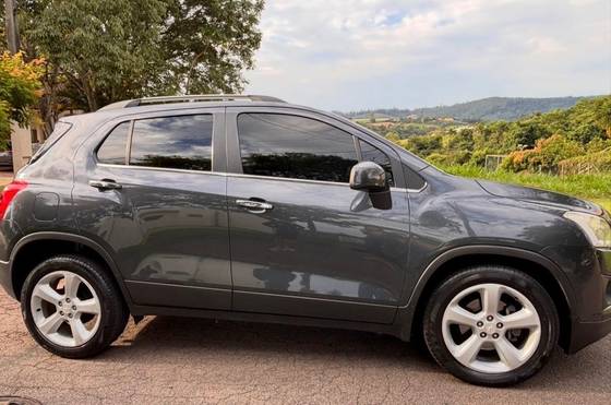 CHEVROLET TRACKER 1.8 MPFI LTZ 4X2 16V FLEX 4P AUTOMÁTICO